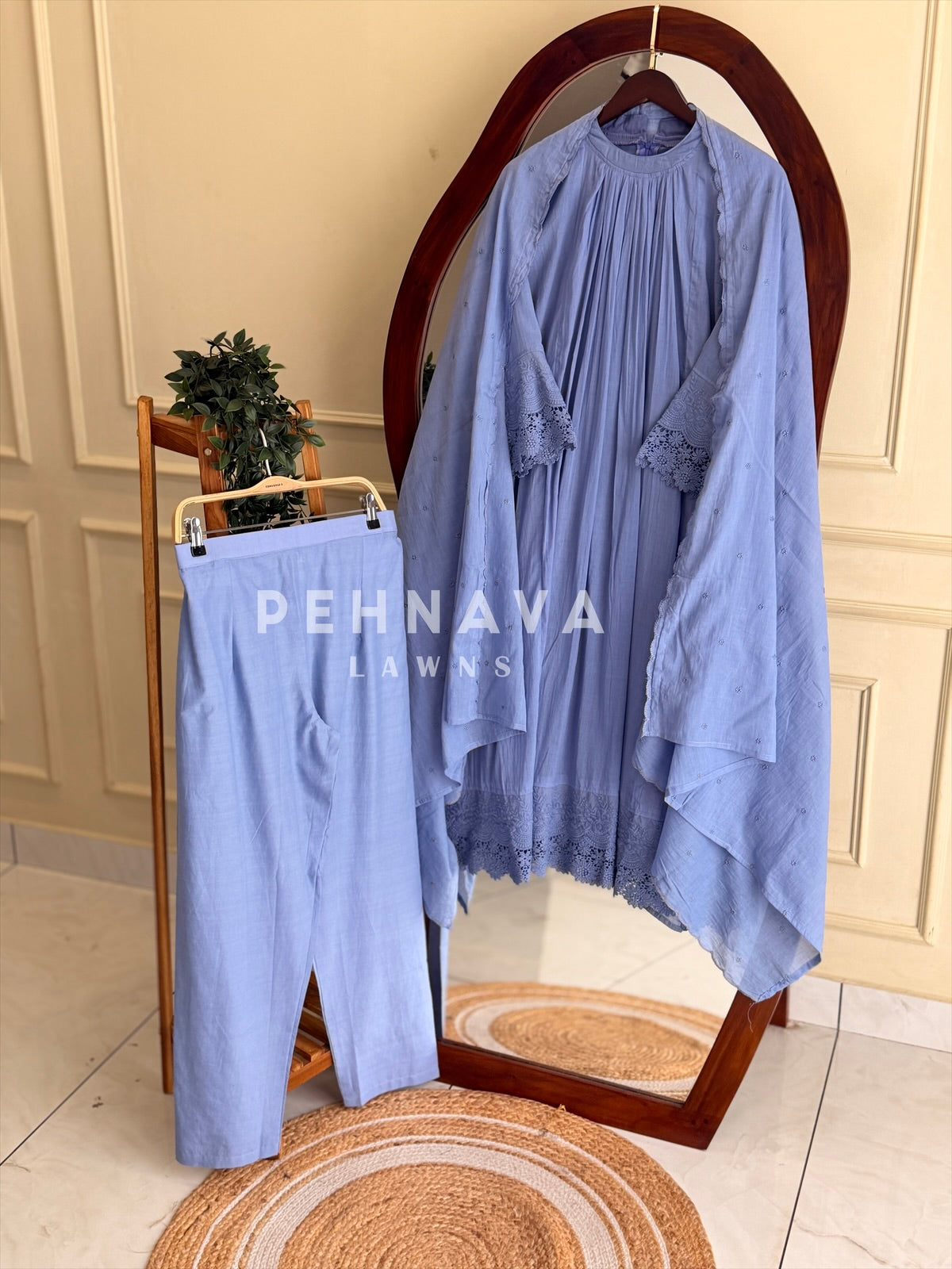 Round Neck Pleated Suit Set