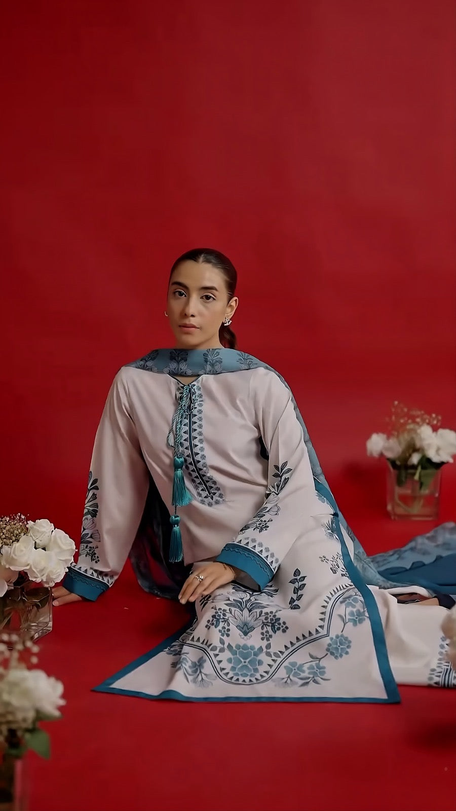 Soft Crepe Lace Suit Set