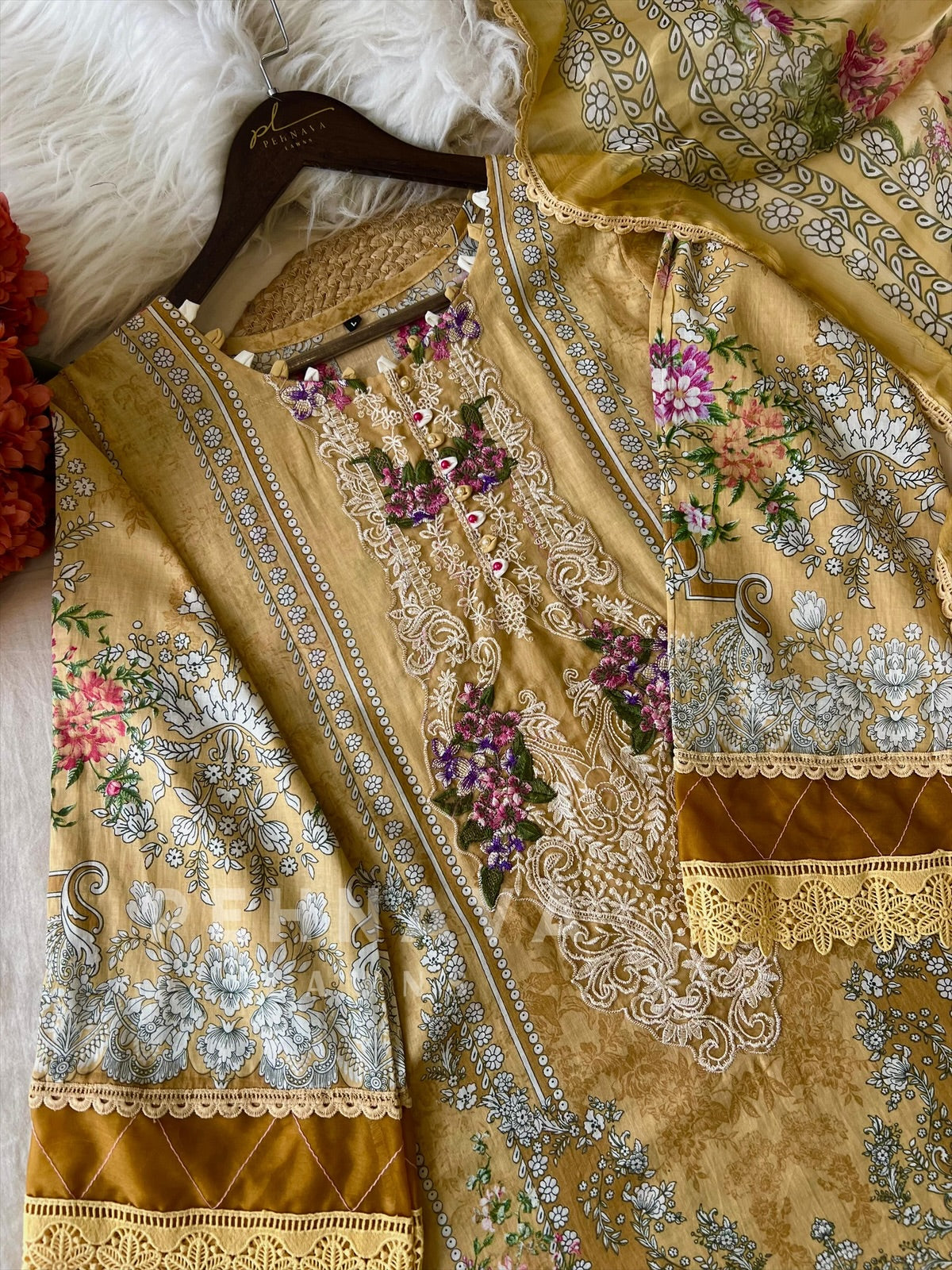 Cotton Lace Detail Suit Set-1484