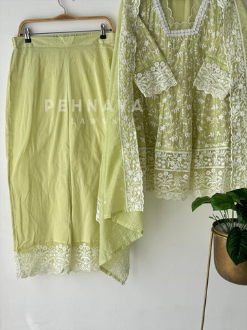 Rich Embroidered Suit - Pehnava Lawns