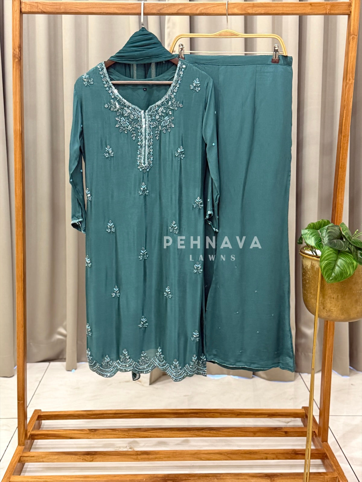 Premium Handworked Chinnon Ensemble