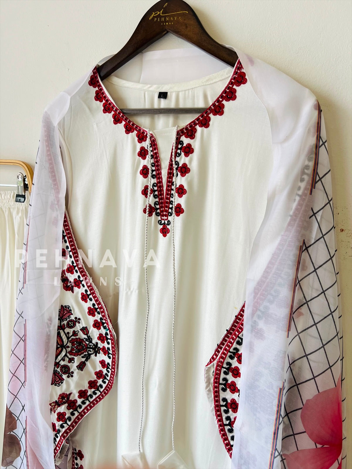 Floral Embroidered Farshi Salwar-17098