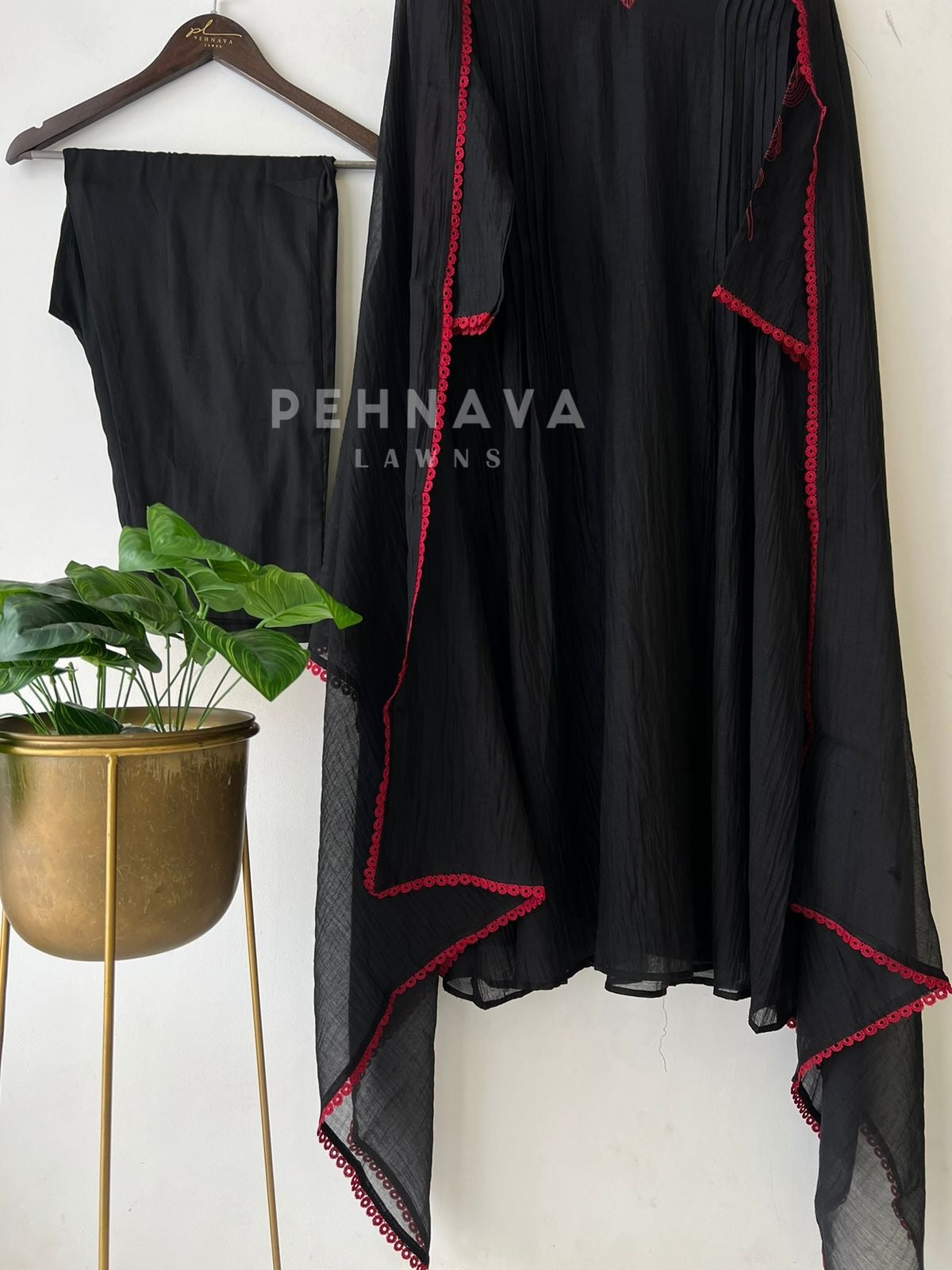 Pure chandheri Pleated Suit - Pehnava Lawns