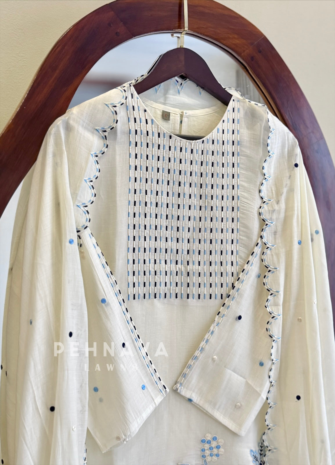 Floral Embroidered Ensemble 2025