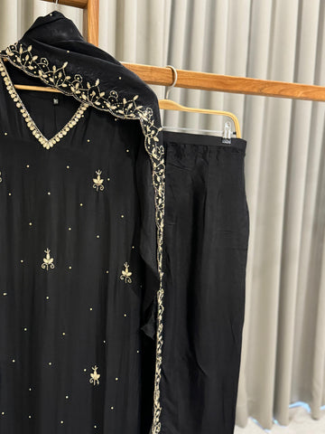 Premium Handworked Chin-non 3 piece Suit - Pehnava Lawns