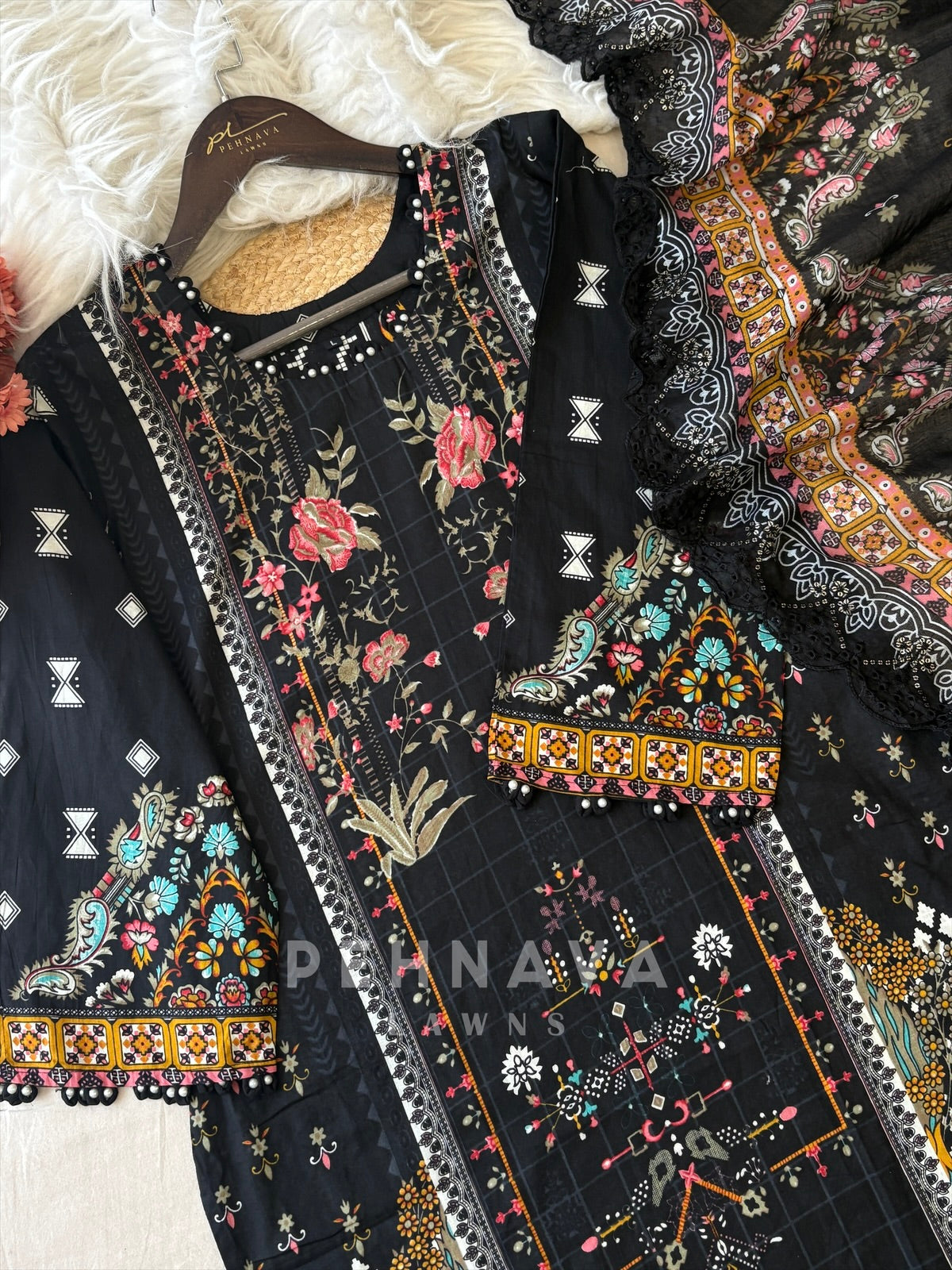 Floral Work Cotton Suit Set 1109