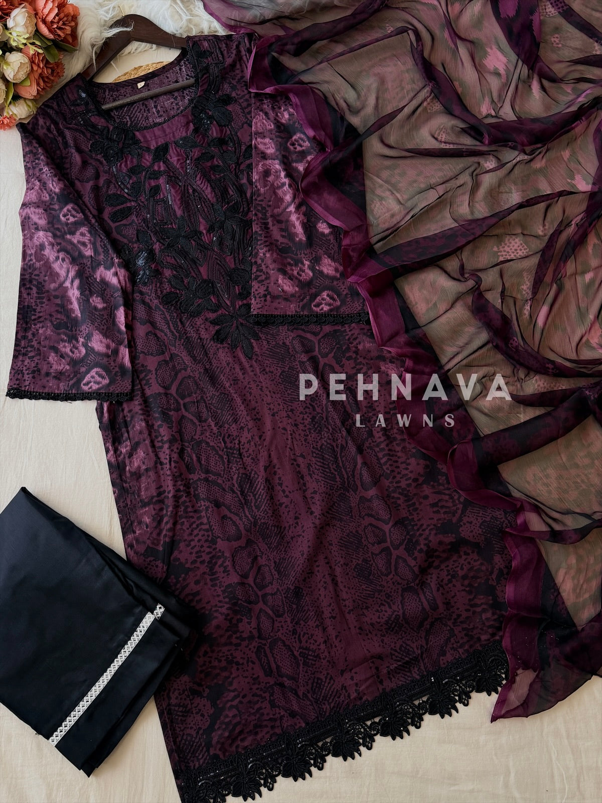 Regal Vine Embroidered Kurta Set 1464 - Pehnava Lawns