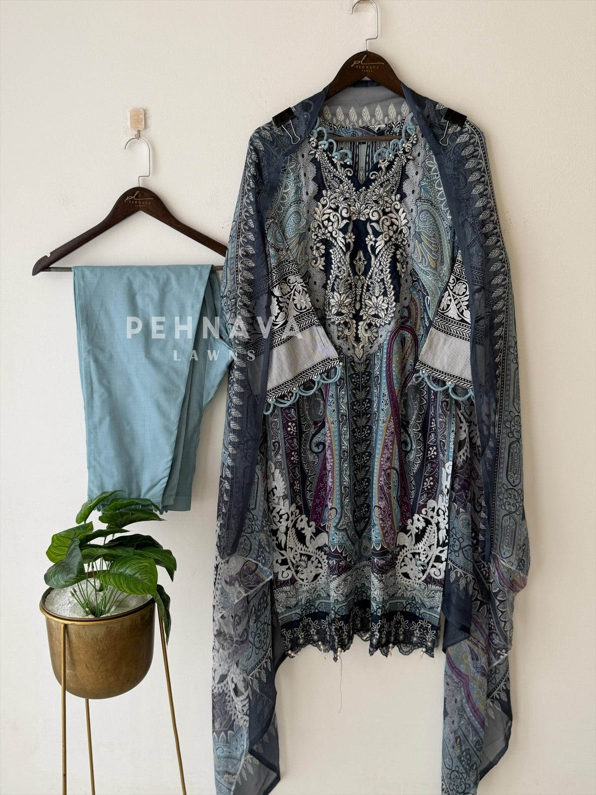 Casual Ready to Wear Suit-1753 - Pehnava Lawns