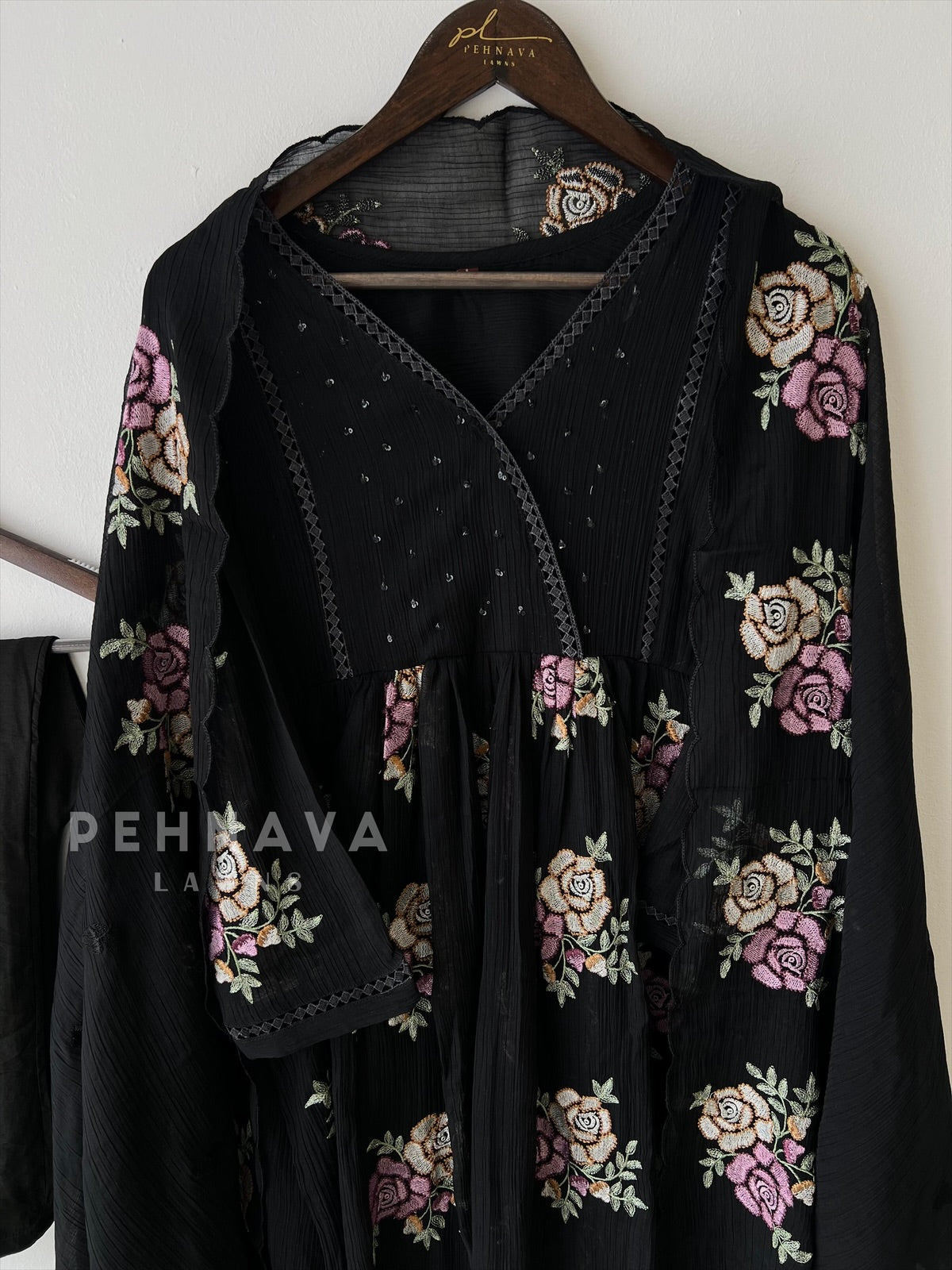 Embroidered Floral Buti Suit-12764