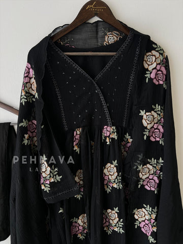 Embroidered Floral Buti Suit-12764