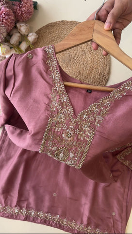 Russian silk Hand detailed suit with organza scalloped dupatta8909