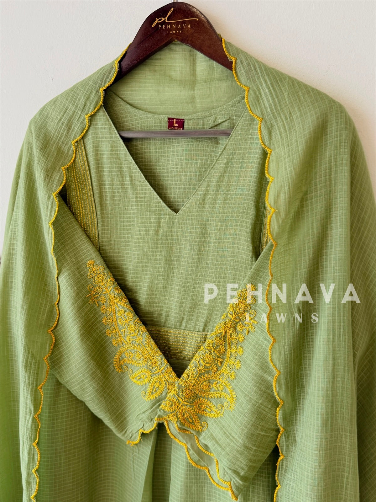 Cotacheck Embroidered Suit 13081