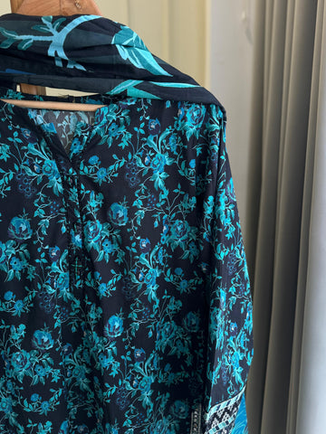 Premium Hand Embroidery Lawn Suit-2