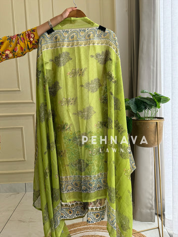 Stunning white and green Embroidered Suit 3803