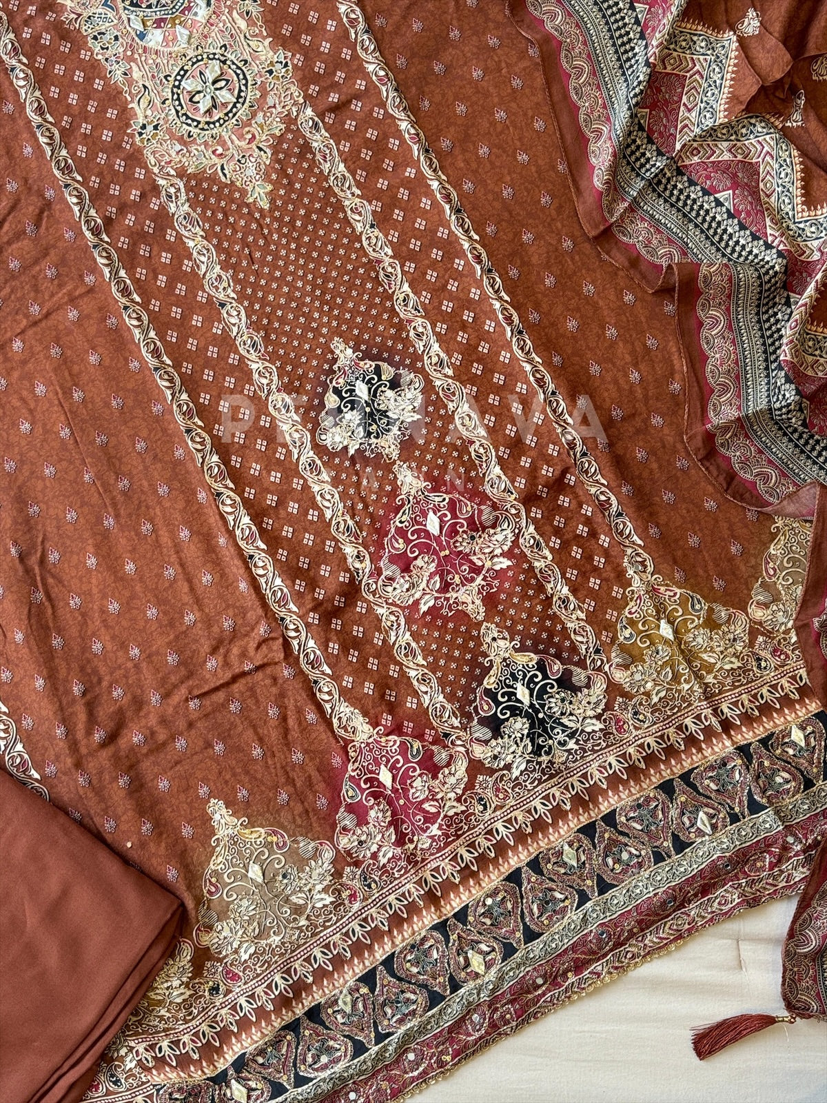 Muslin Unstitched Suit-KT-324 A - Pehnava Lawns