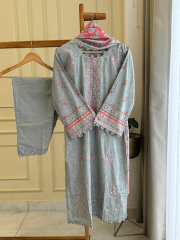 New Stylish Pakistani Salwar-6