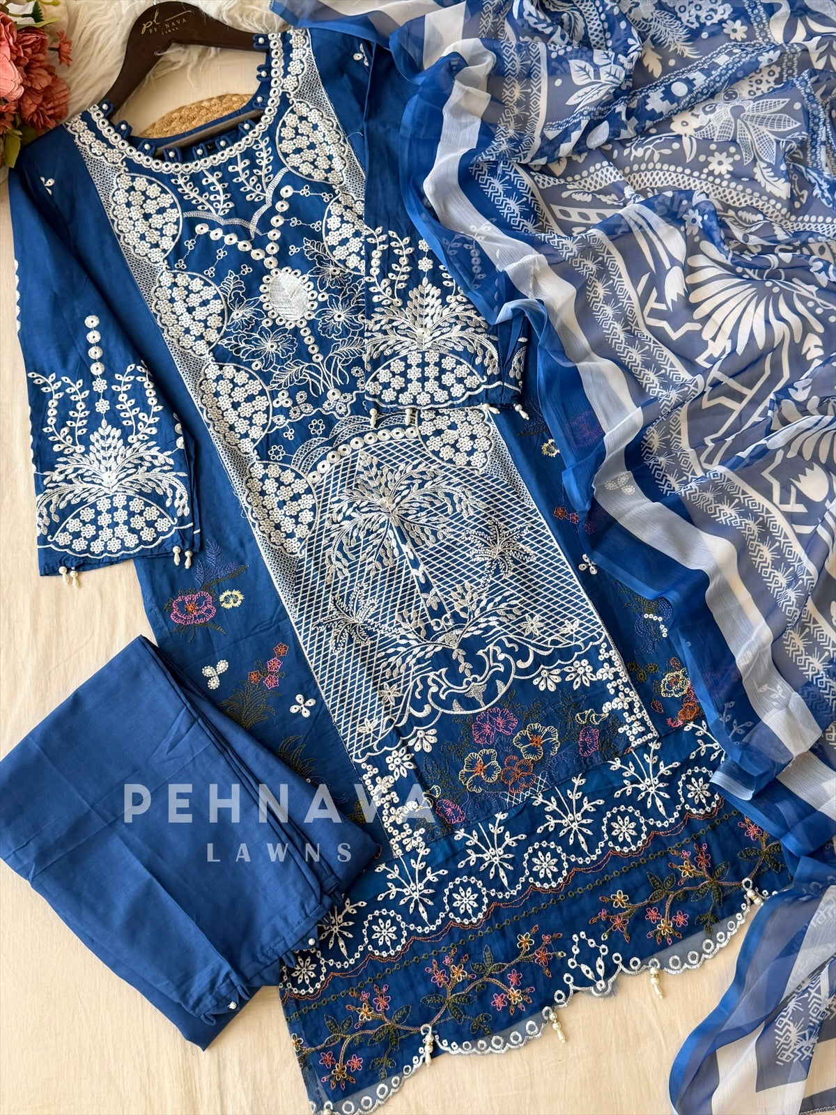 Floral Embroidered Suit Set 1662