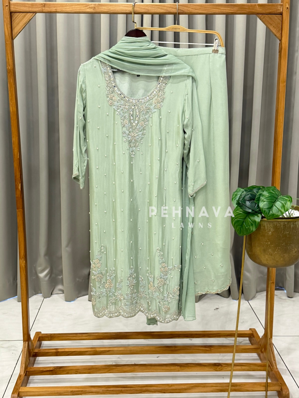 Premium Handworked Chinnon Ensemble-9076