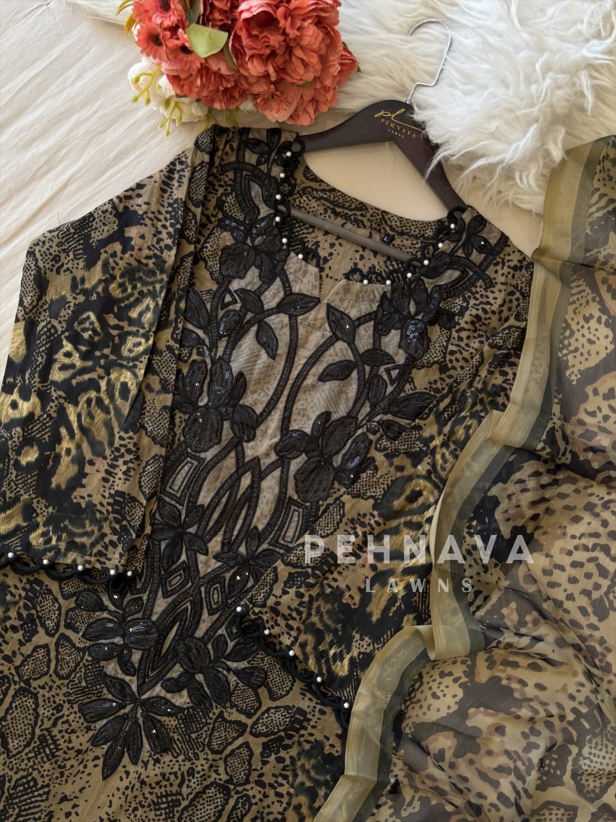 Floral Printed Ethnic Pak-Suit Ft. Chiffon/Cotton Dupatta-1456