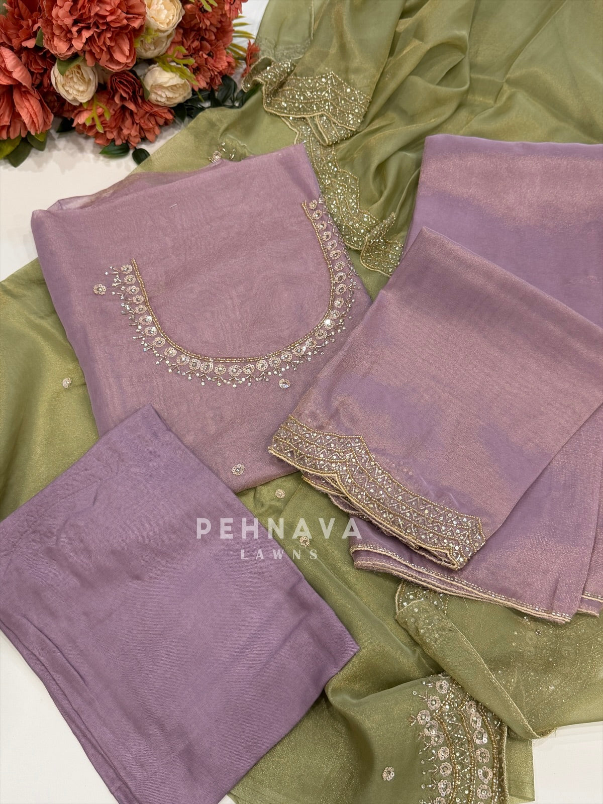 Tissue Handworked Unstitched Suit-302
