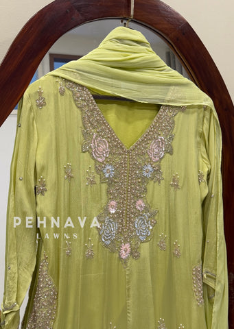 Heavy Handworked Anarkali Attire 8942