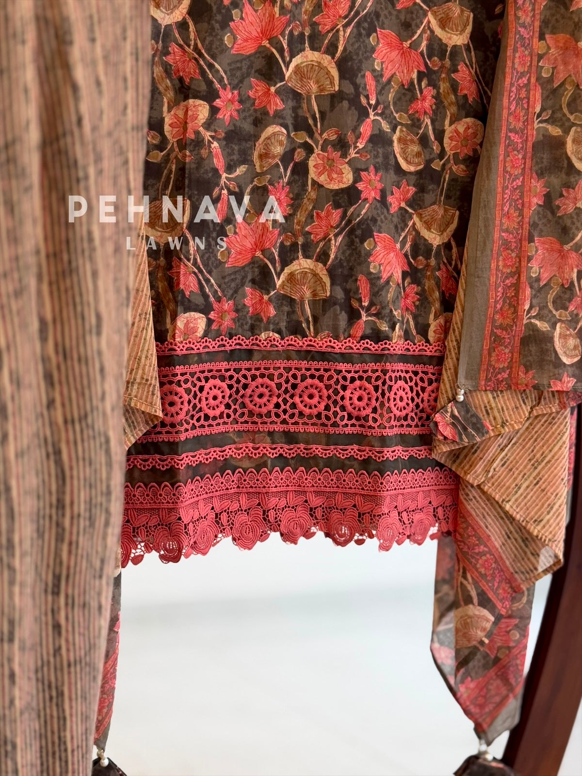 Lace Trimmed Printed Suit Set 253 - Pehnava Lawns
