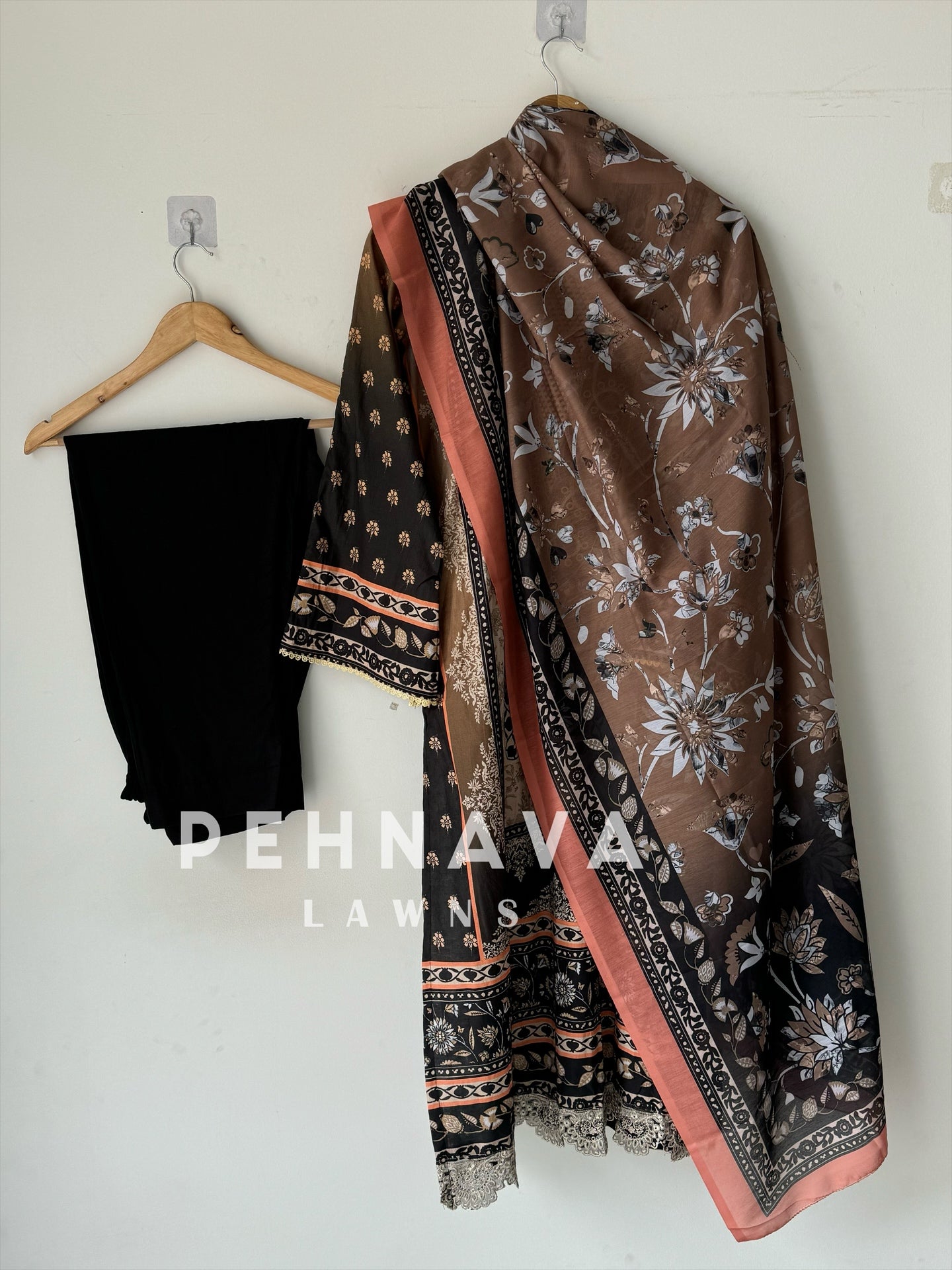 Lawn suit with embroidered patches-c-24