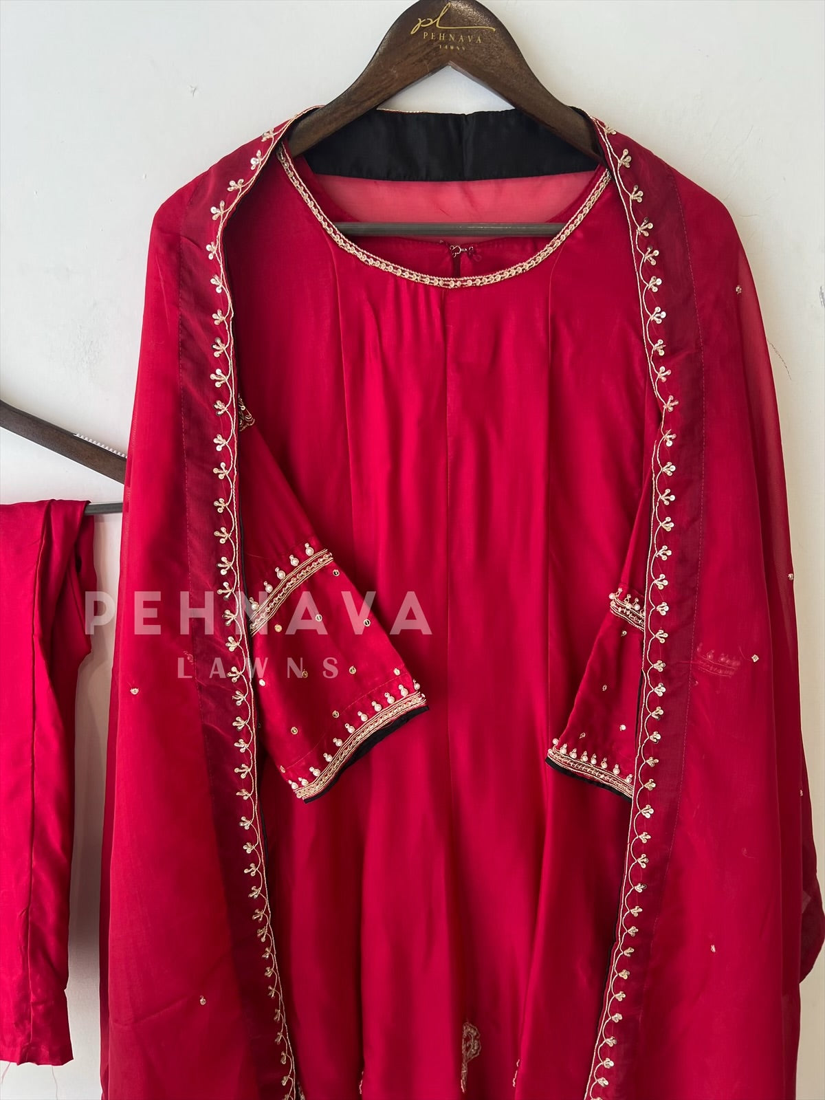 Panel Cut Aline-Suit