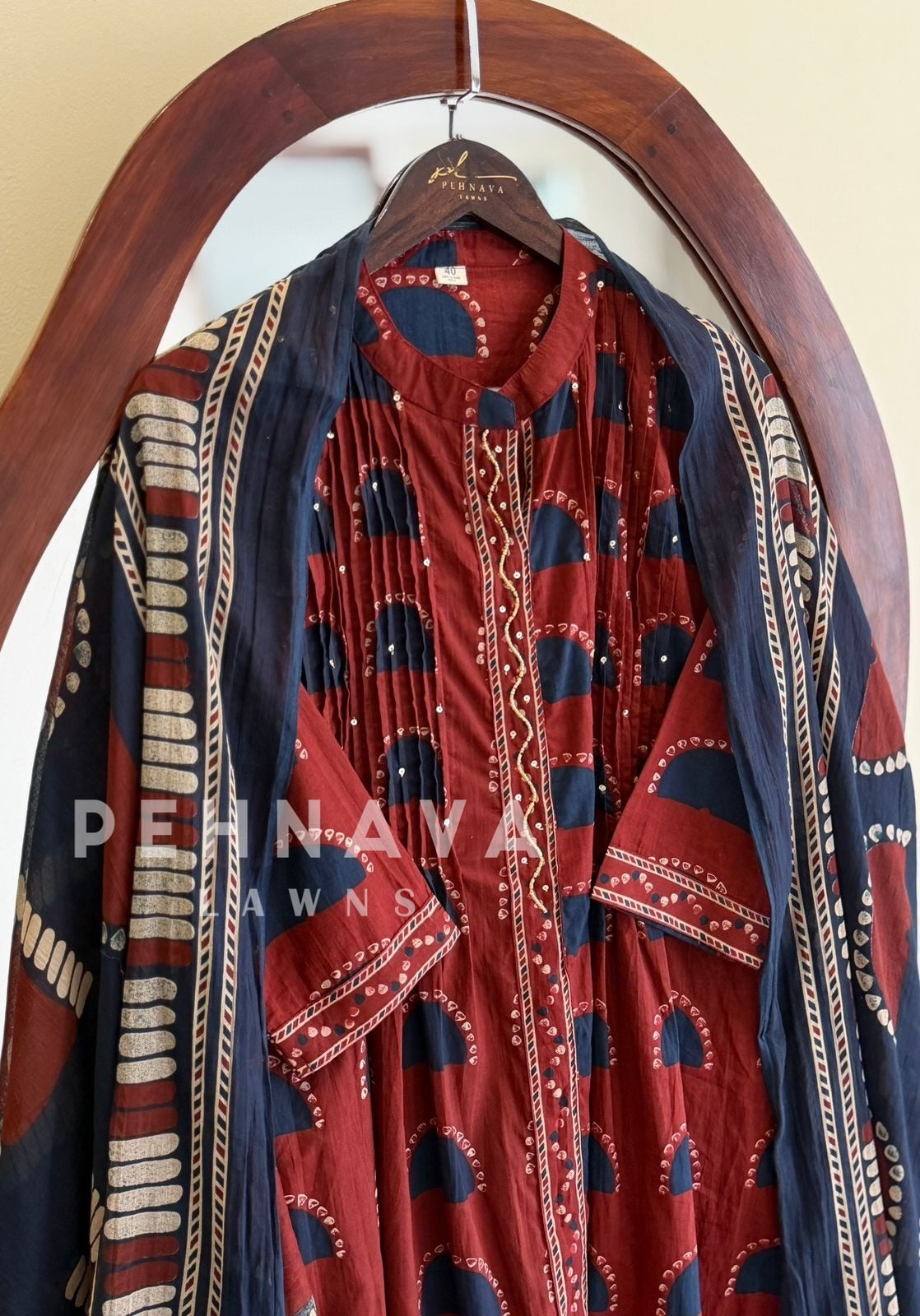 Front Pleated Printed Suit