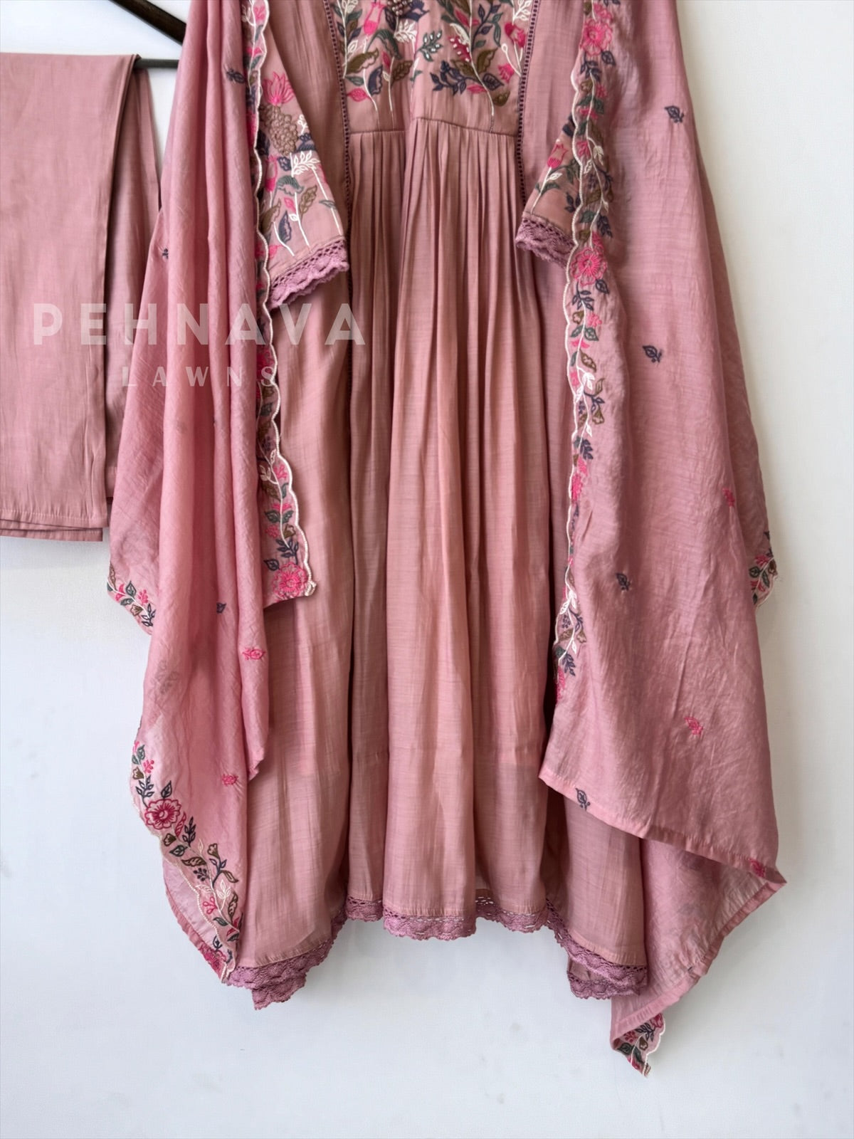 Chanderi Embroidered Lace Suit Set