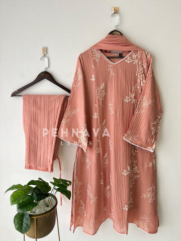Floral Vine Embroidered Suit-4106