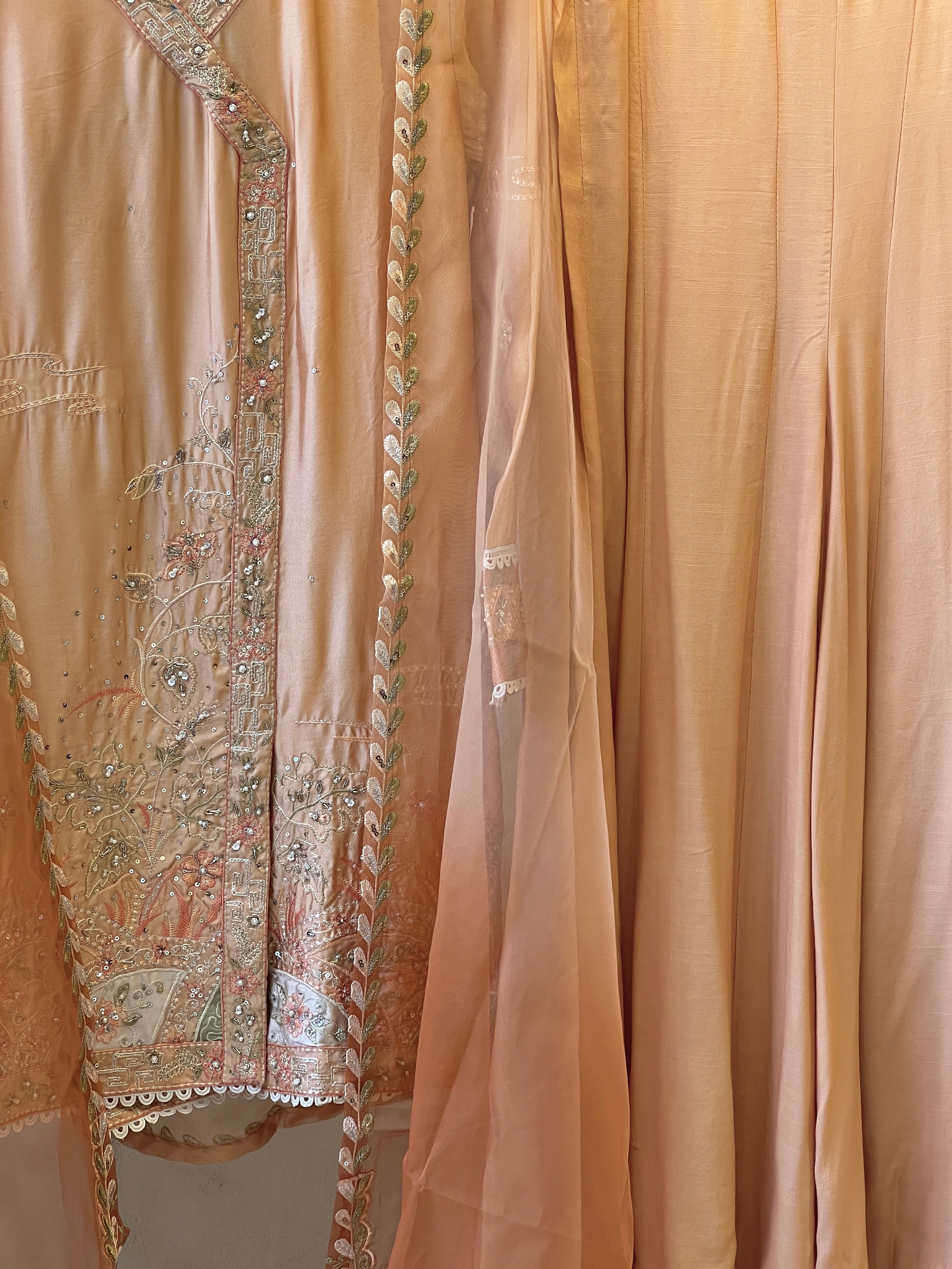 Dhanak Three piece luxurious suit DL-0330