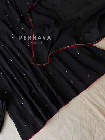 Handworked Neck Suit Set H-311 (25-30 Days Dispatching Time) - Pehnava Lawns