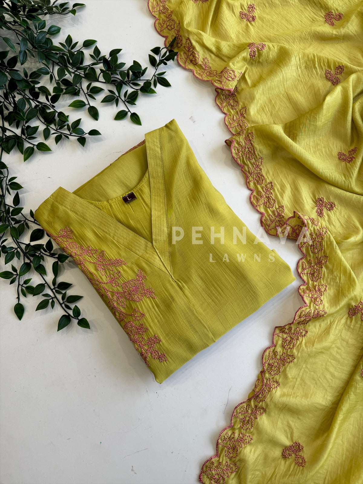 Mul Chanderi Embroidered Suit