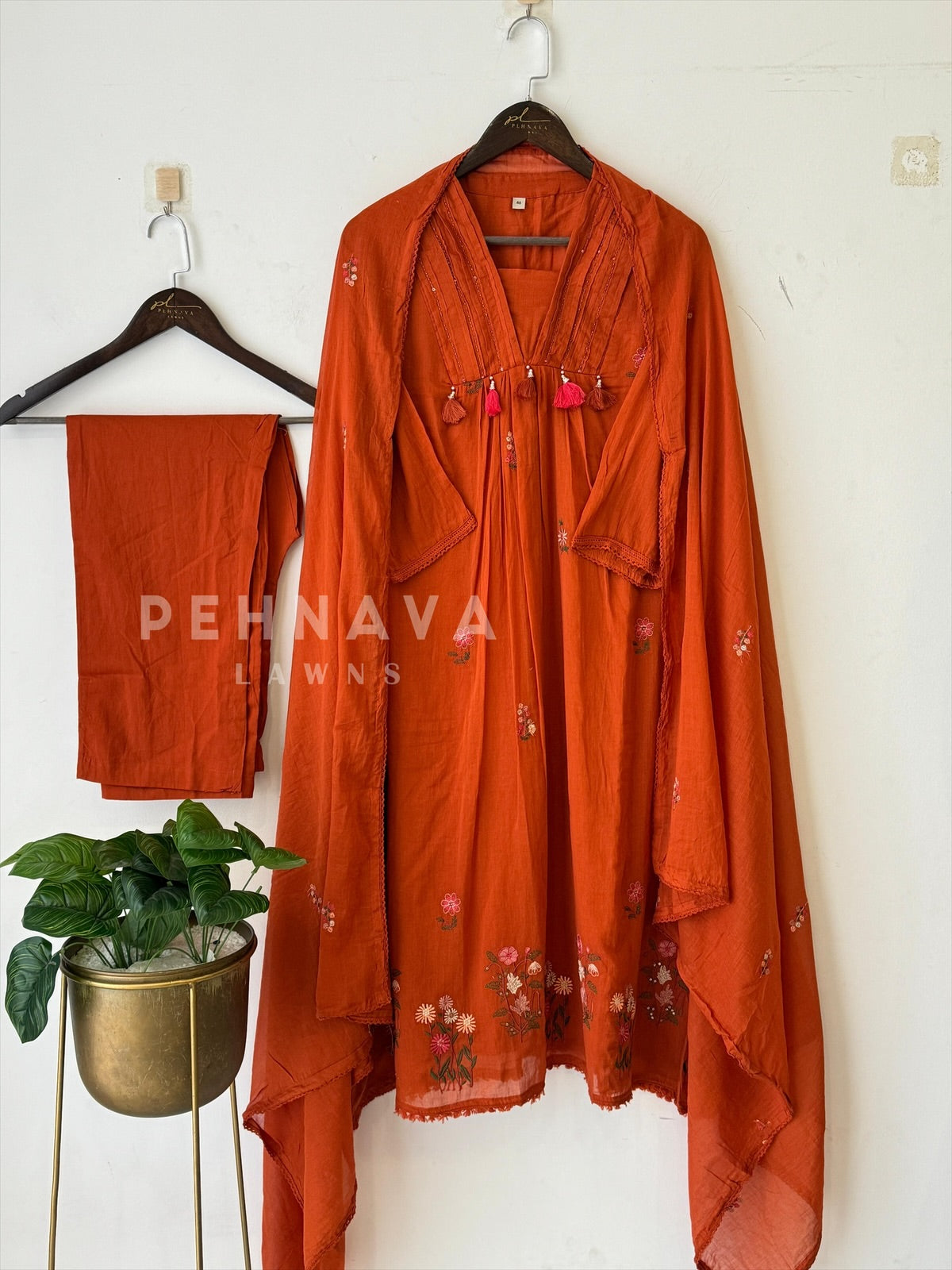 Premium Mulcotton Attire-3300 - Pehnava Lawns
