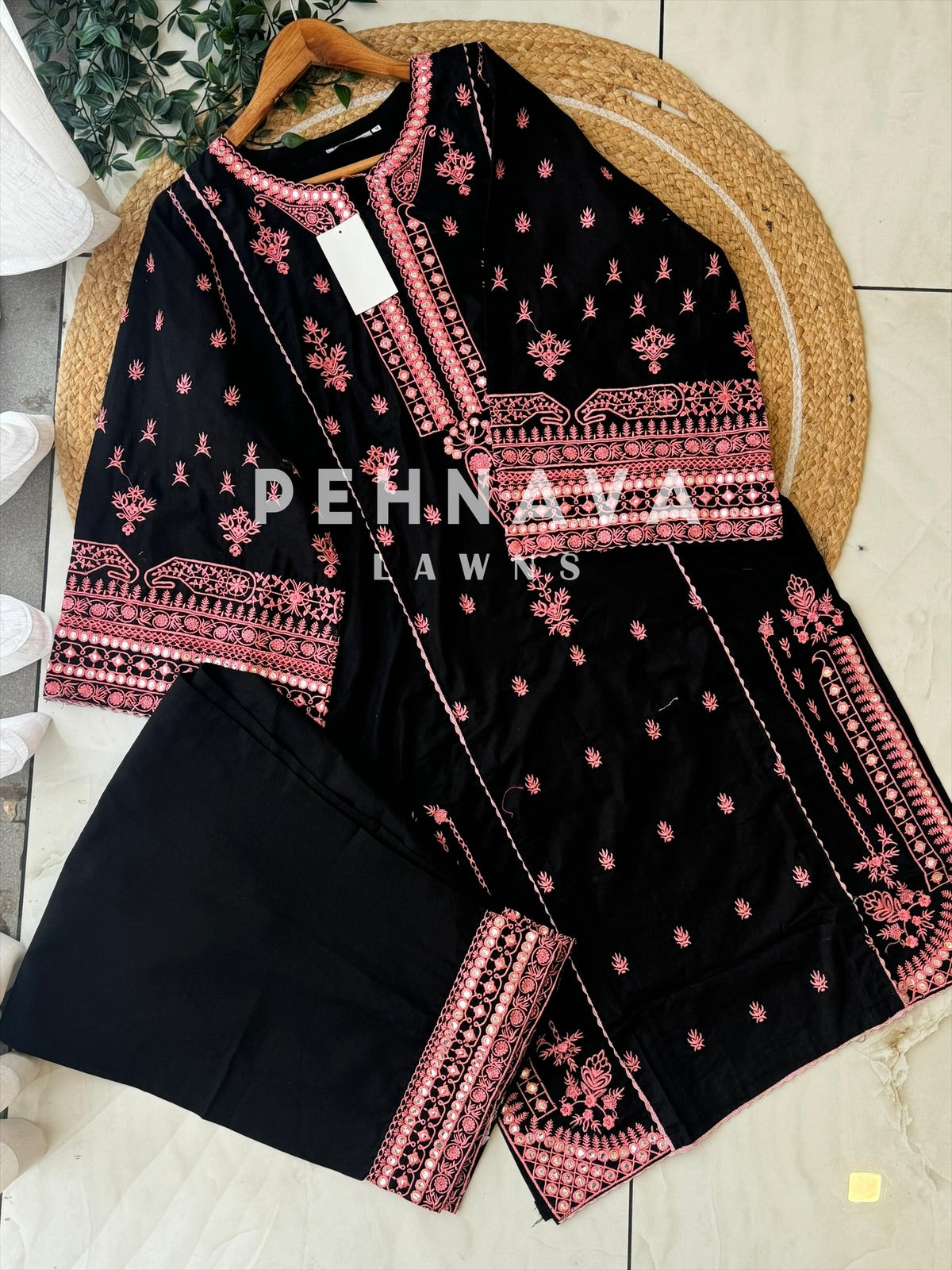 Embroiza Pakistani Modern Two Piece Suit-Nouri