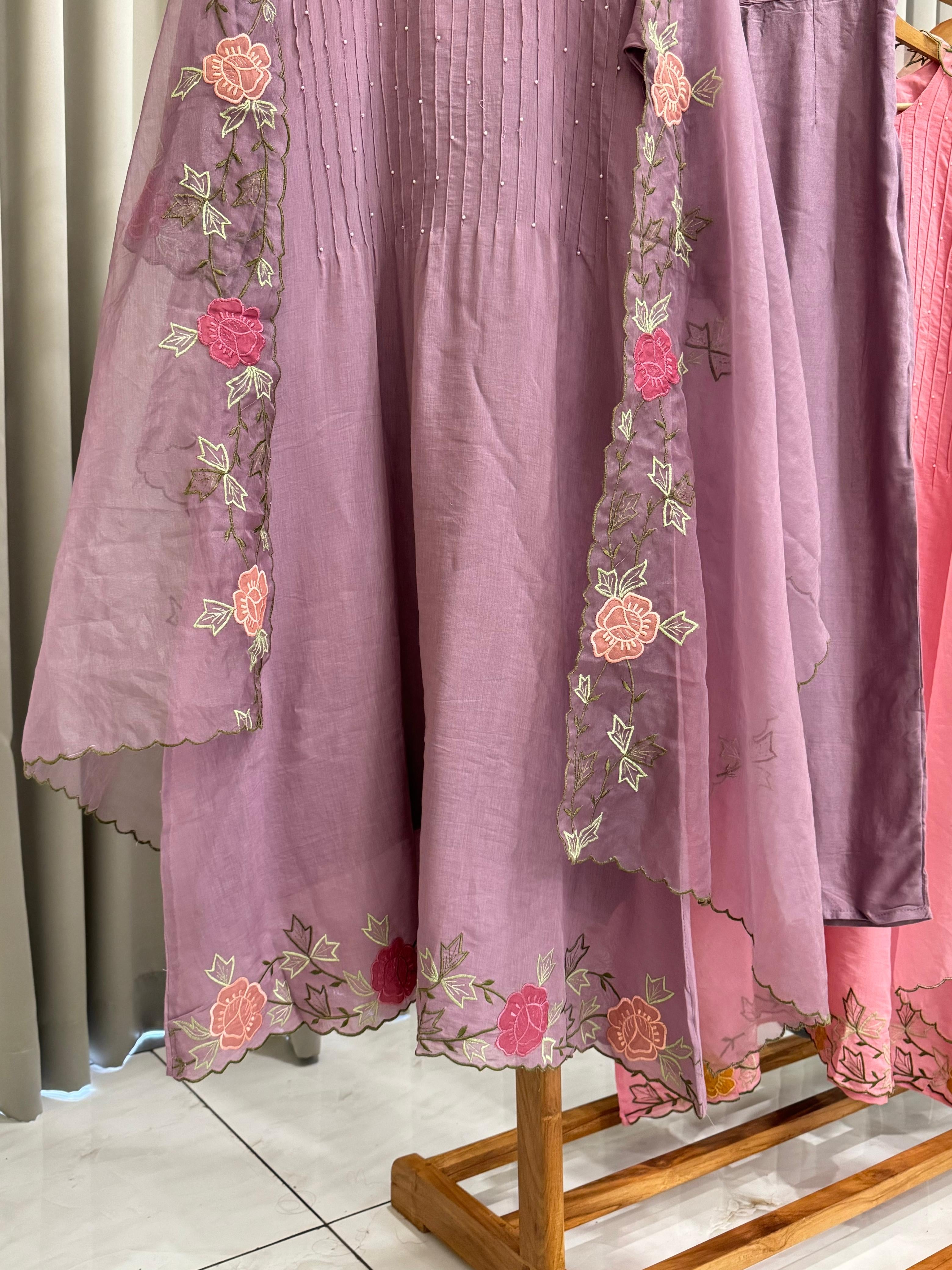 Mul-Cotton Pin-tucks suit- 6399