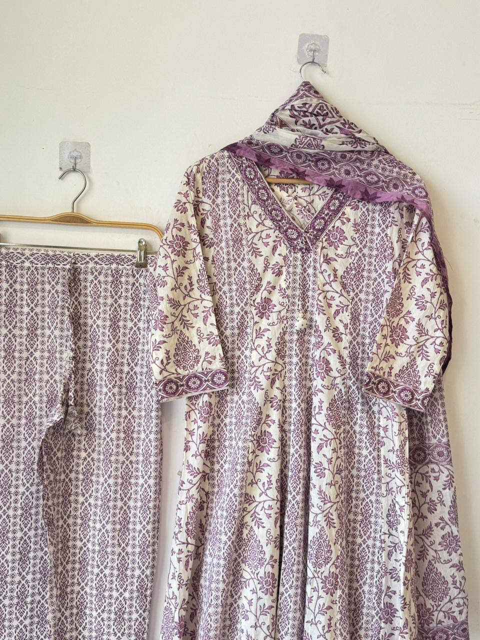 Panel cut three peice flaired suit