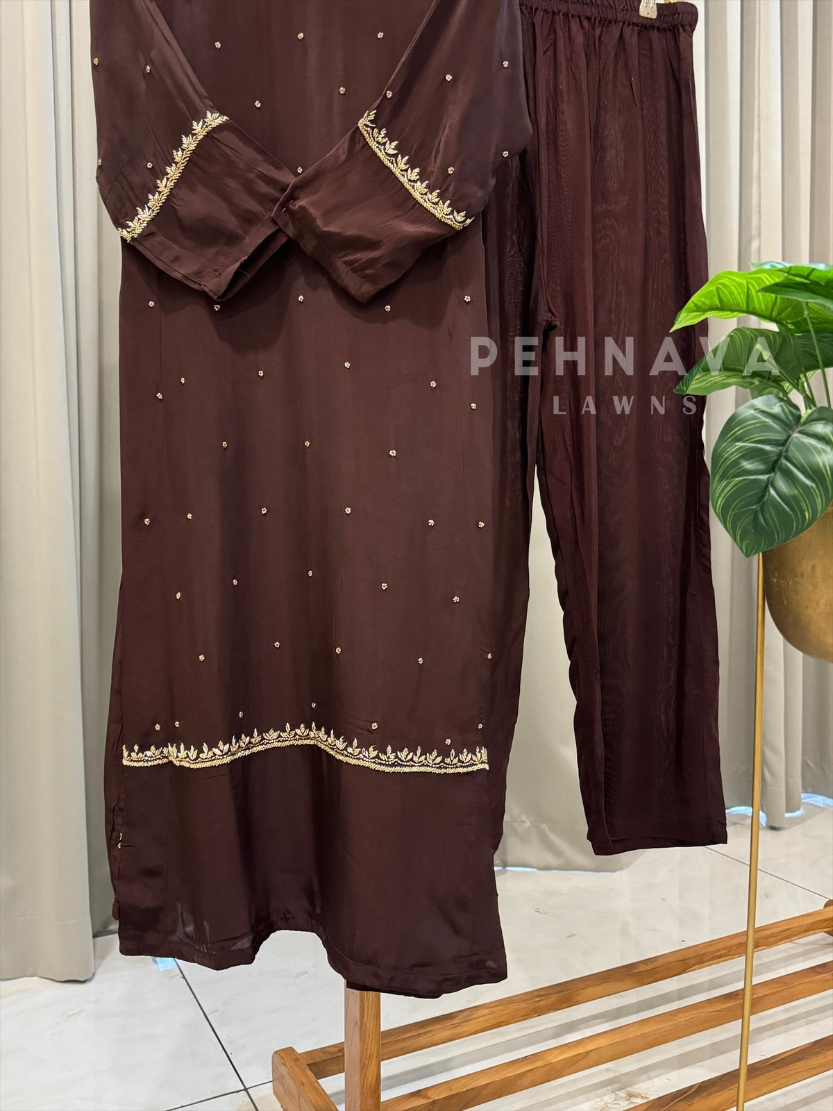 Premium Hand Work Attire - Pehnava Lawns