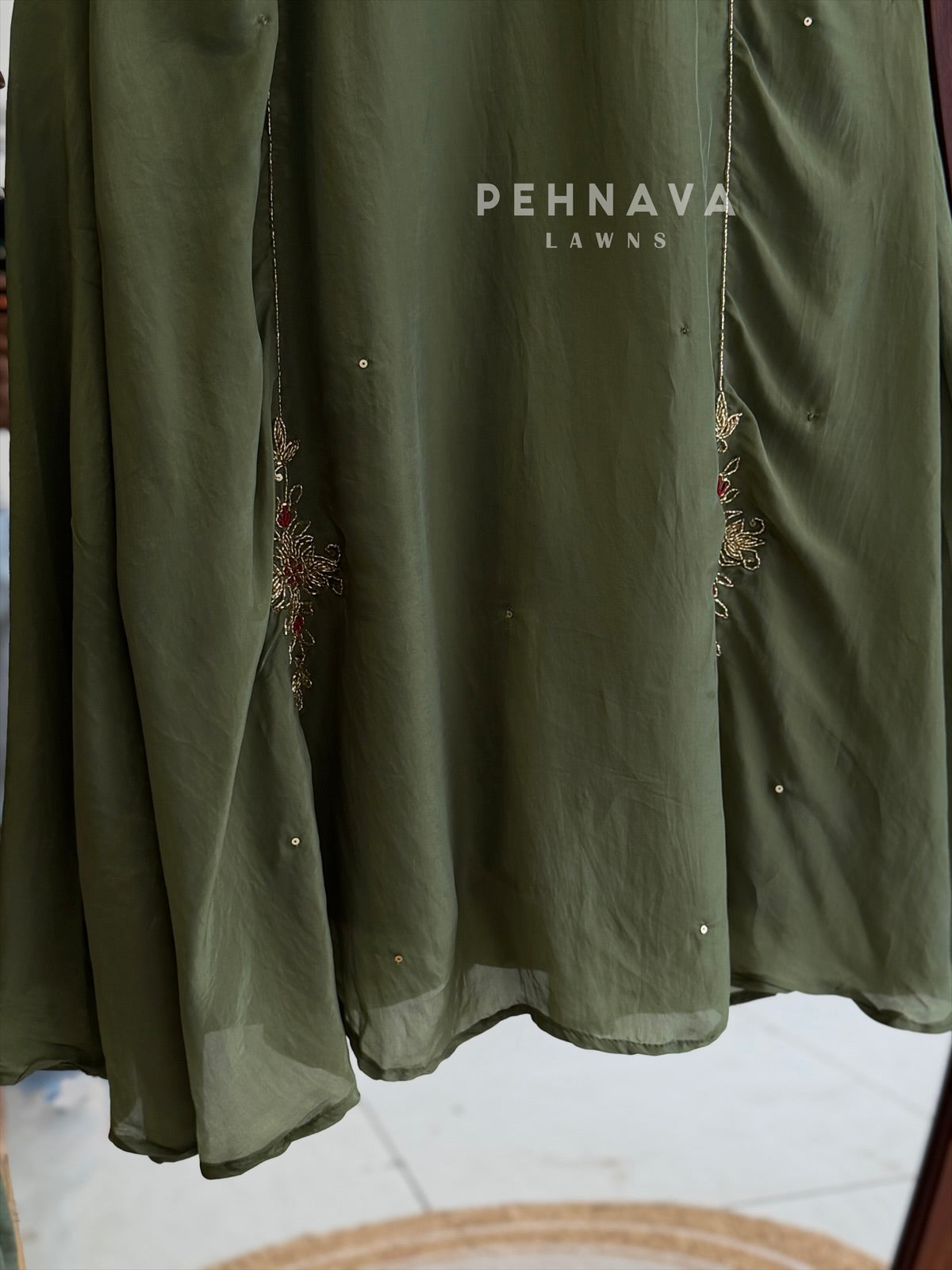 Handworked Panel Suit Set