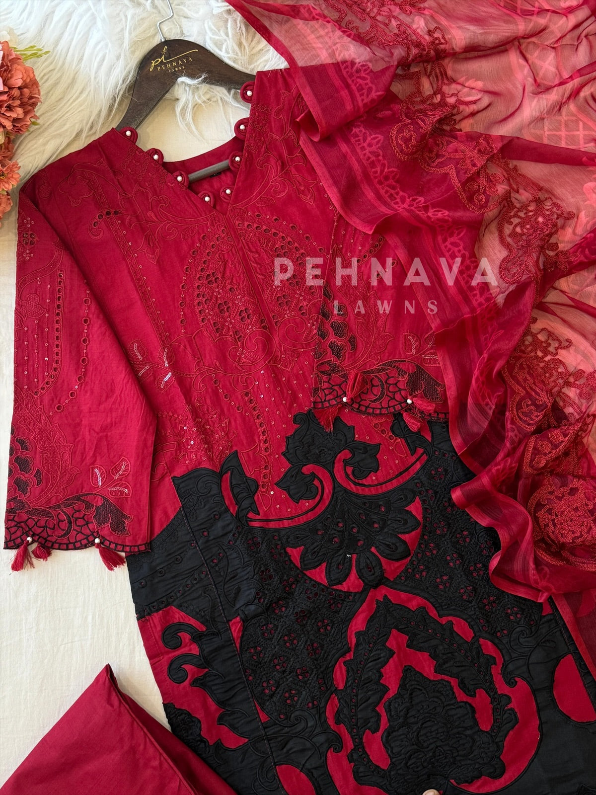 Multi Shaded Suit With Appliqué Design 1286