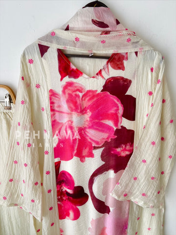 Floral Casual Ensemble-4143 - Pehnava Lawns