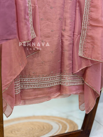 Tissue Handworked Unstitched Suit-314