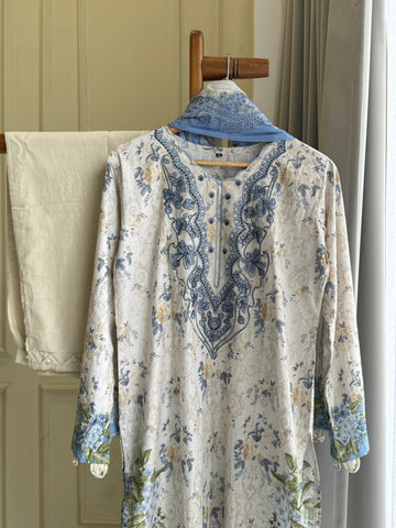 Trendy Pakistani Casual suit-4578