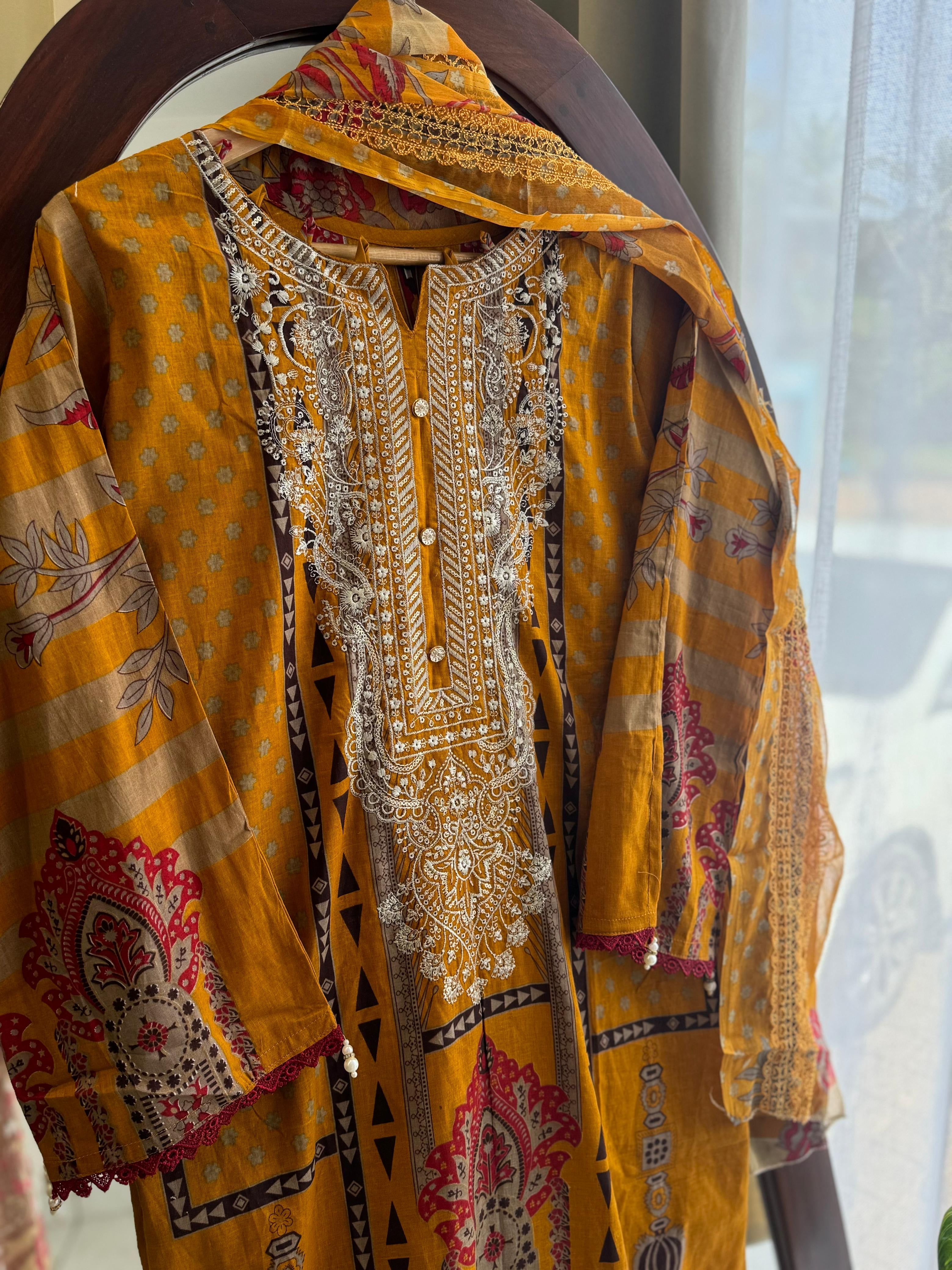 Embroidered Casual Pakistani Suit
