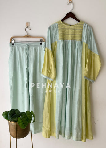 Colour-Blocked Flared Co-ord Set 2197