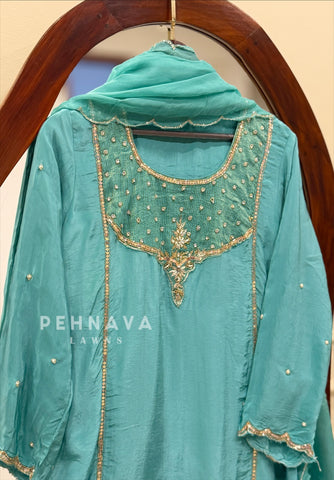 Handworked Tissue Yoke Detailed Ensemble