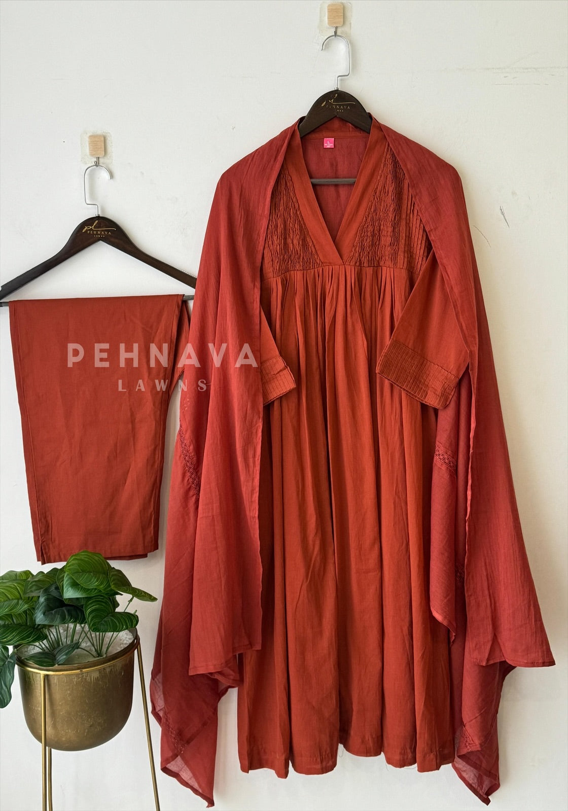 Mulcotton Pleated Ensemble