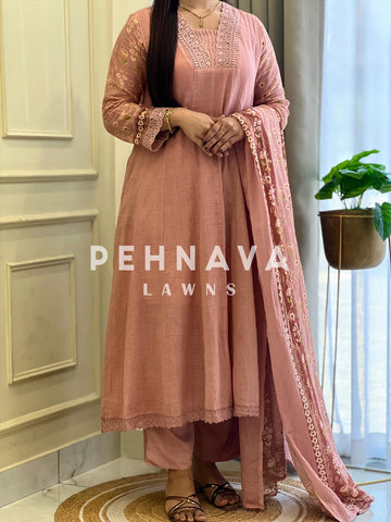 Grace Cota Check Suit Set