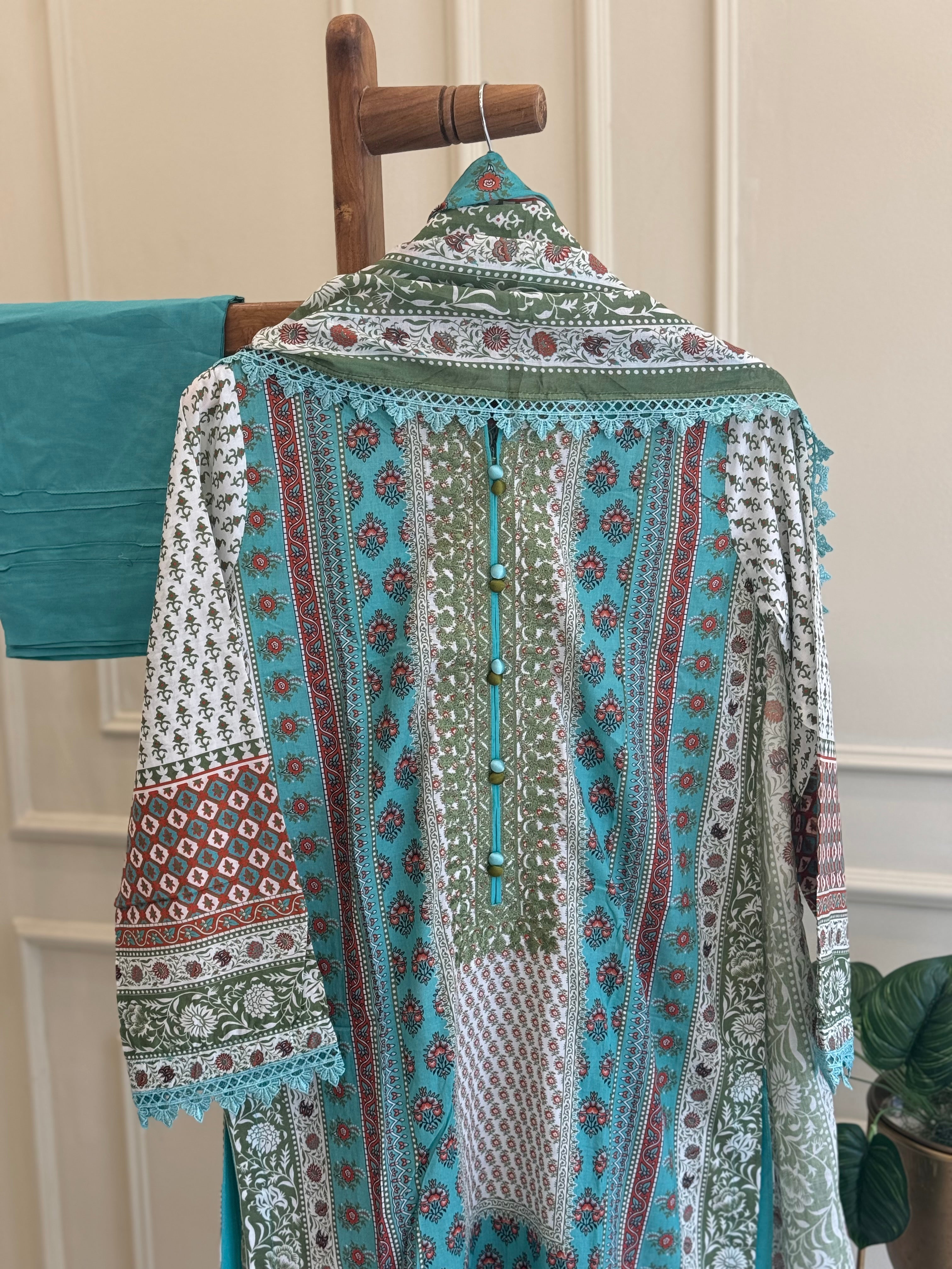 Timeless Khaadi Embroidered Lawn Ensemble – 3-Piece Set
